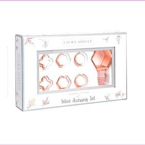 Laura Ashley | Wine Accessory Set